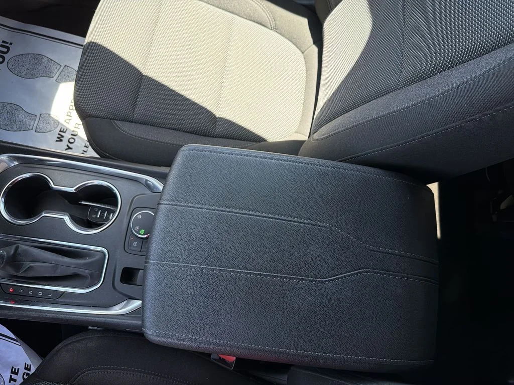 Used 2023 Red Chevrolet LT image 26