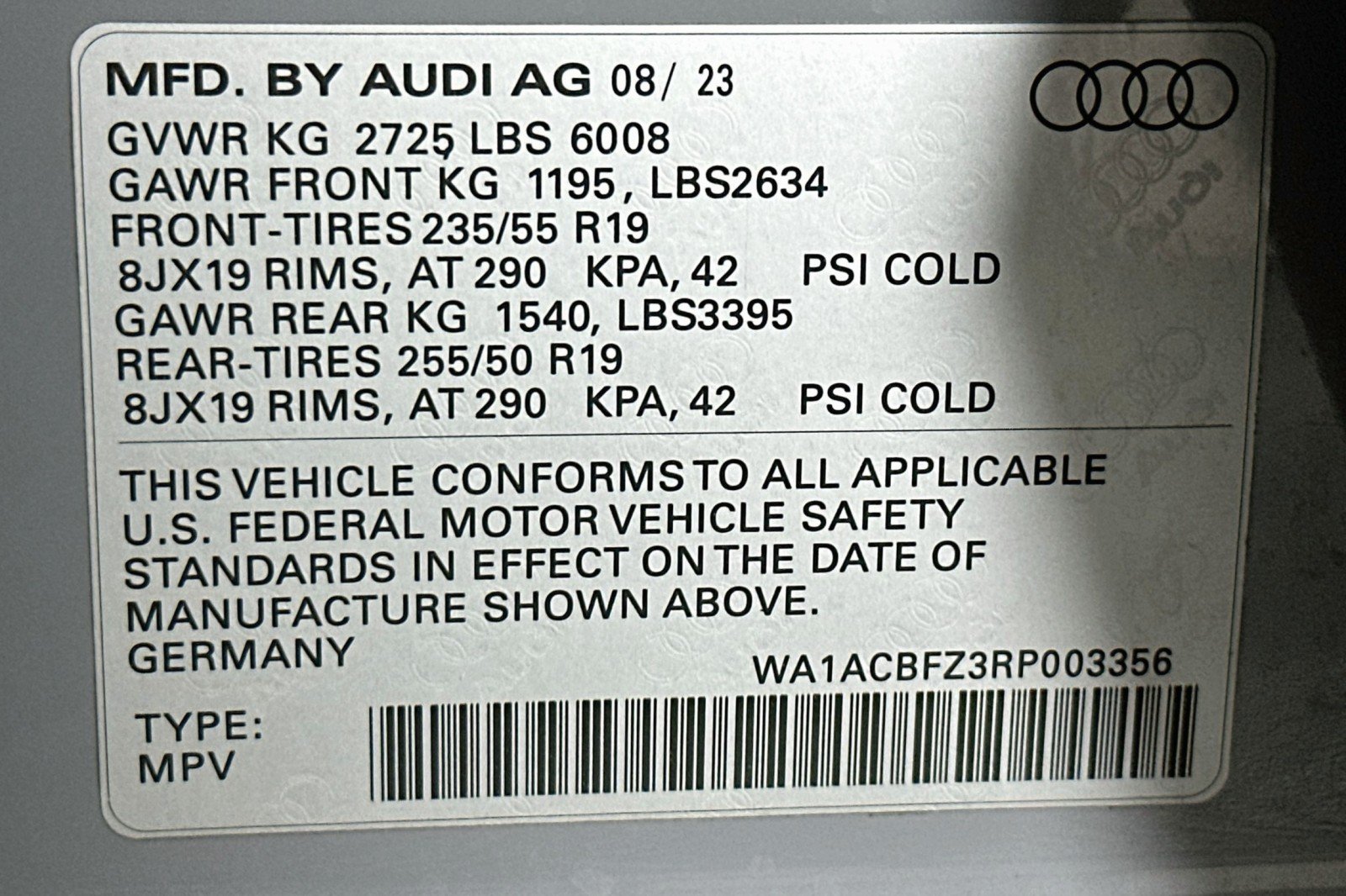 Used 2024 Pebble Gray Audi Premium image 24