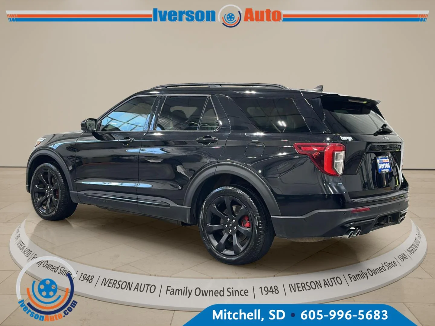 Used 2022 Agate Black Ford ST image 5