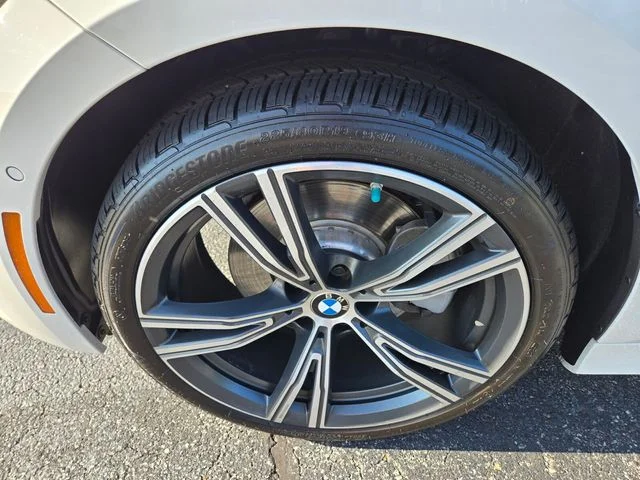 Used 2021 White BMW 330i xDrive image 27