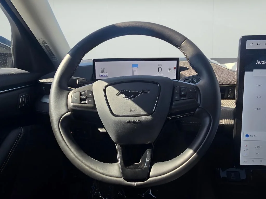 Used 2023 Space White Metallic Ford California Route 1 image 28