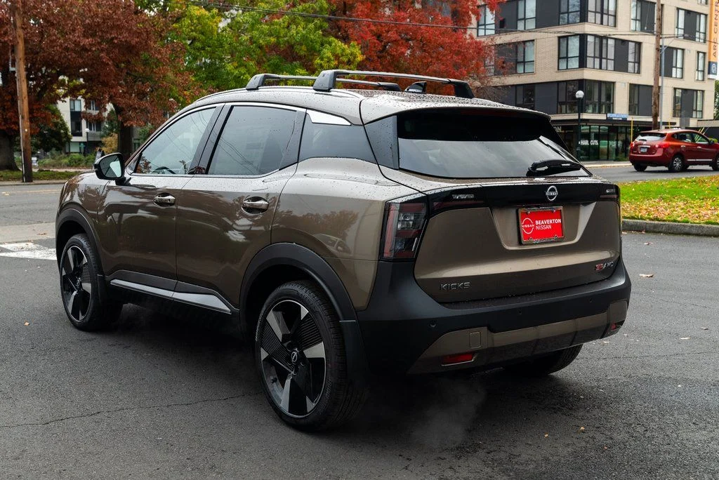 New 2026 Canyon Bronze Metallic Nissan SR image 4