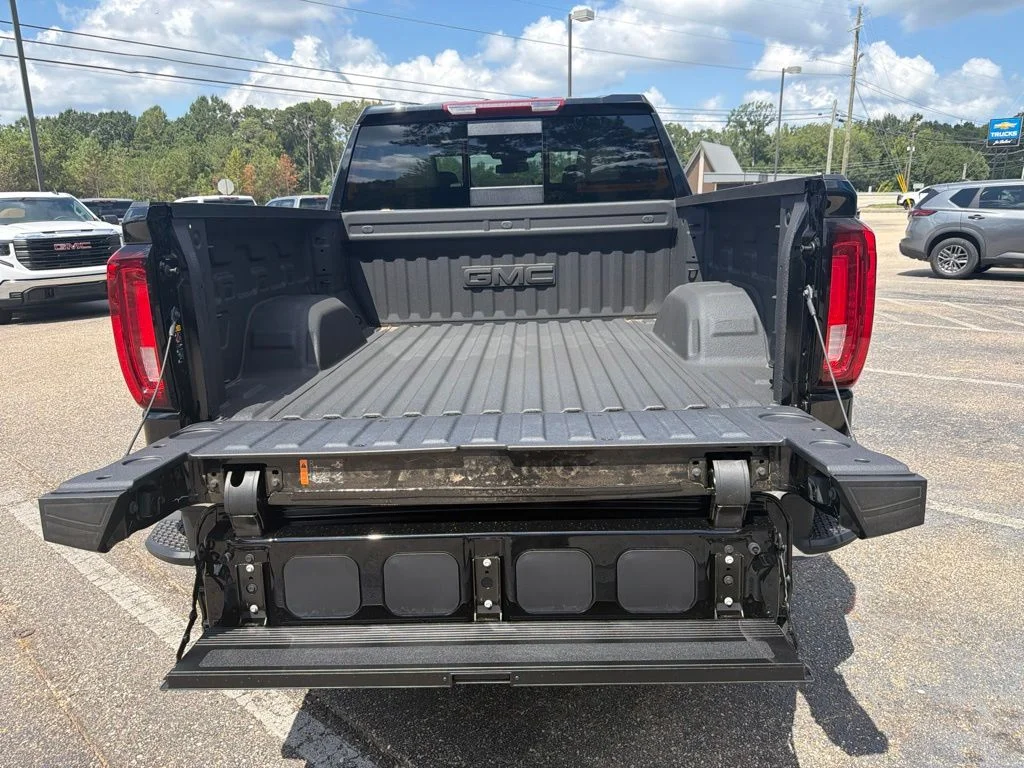 New 2026 Onyx Black GMC SLT image 9