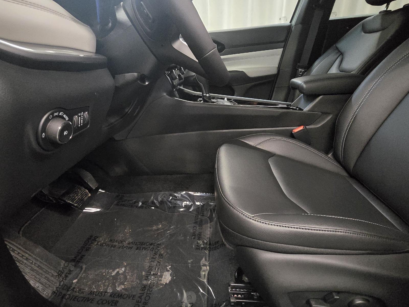 2026 Jeep Compass Limited - Photo 35