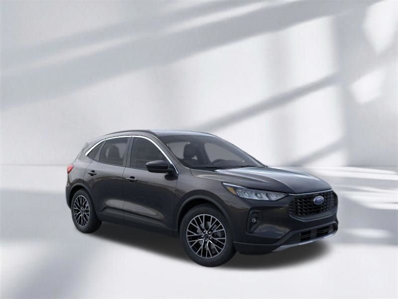 Used 2025 Agate Black Metallic Ford Plug-in Hybrid image 8