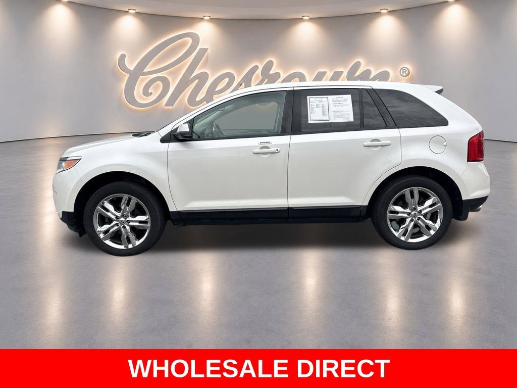 Used 2013 White Platinum Clearcoat Metallic Ford SEL image 2