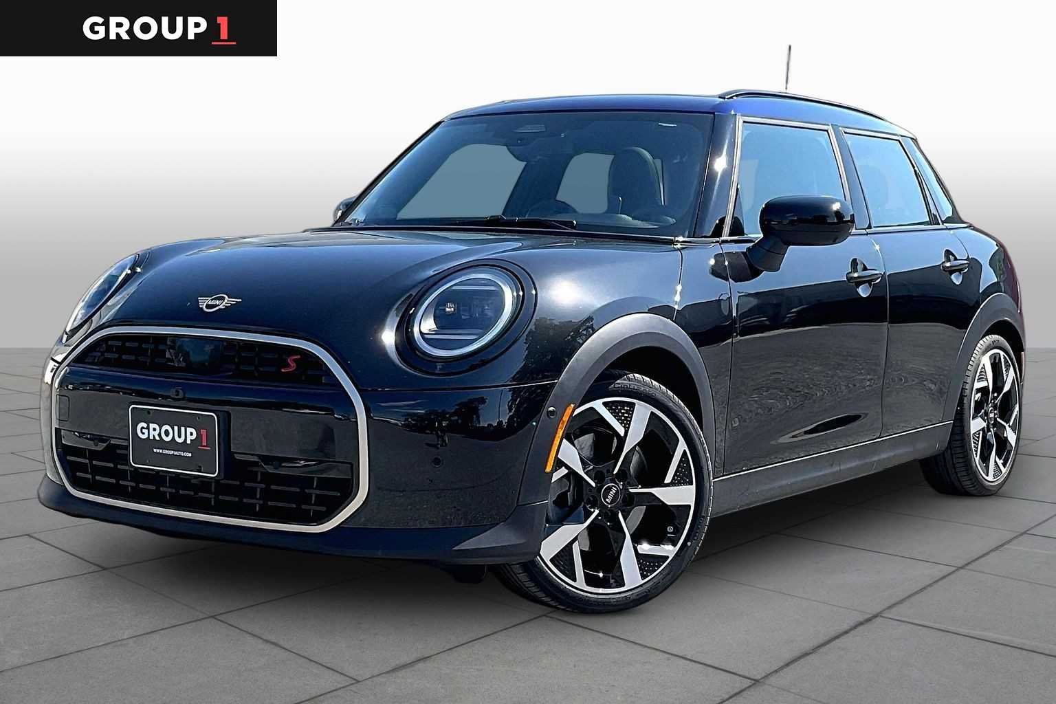 Pre-Owned 2025 MINI Hardtop 4 Door Cooper S