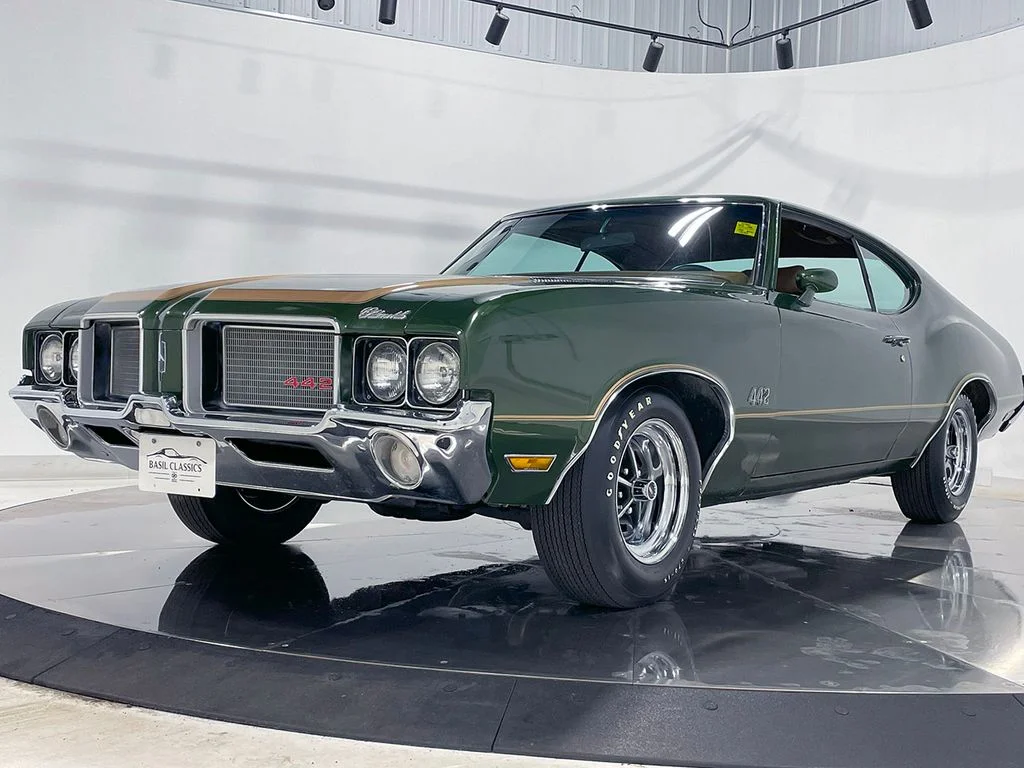Used 1972  Oldsmobile  image 23