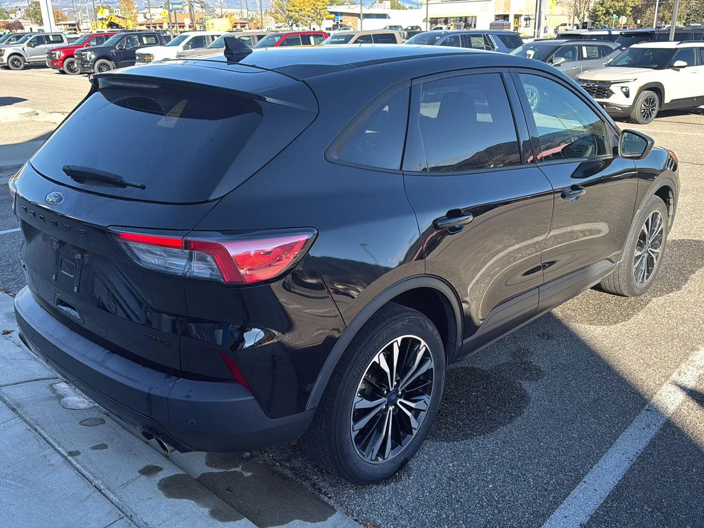 Used 2022 Agate Black Ford SEL image 2