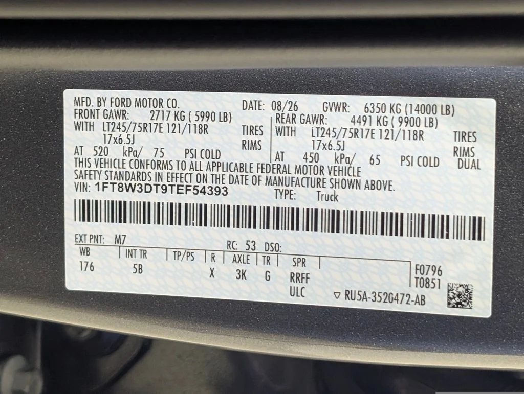 New 2026 Carbonized Gray Metallic Ford F-350® Lariat® image 35