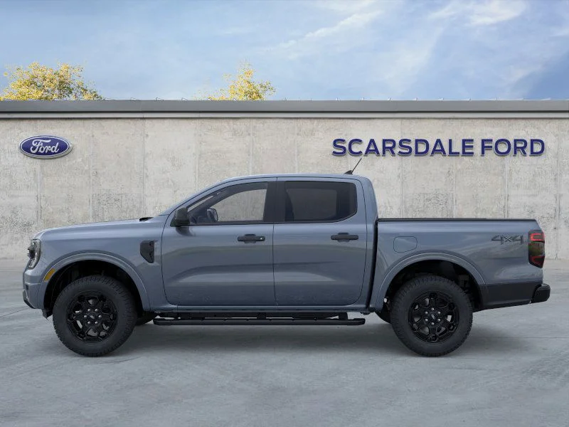 New 2025 Azure Gray Metallic Tri-coat Ford XLT image 3