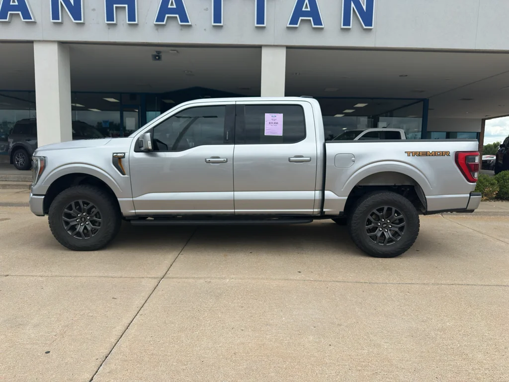 Used 2021 Iconic Silver Metallic Ford Tremor image 4