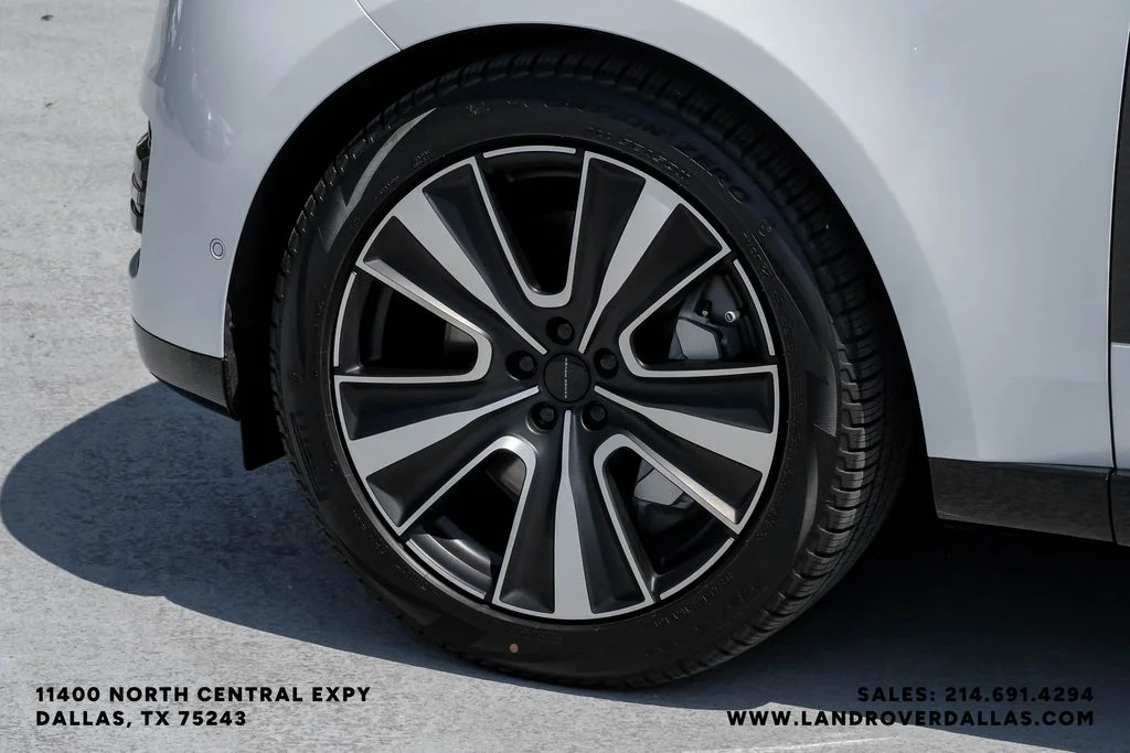 2026 Land Rover Range Rover SE - Photo 55