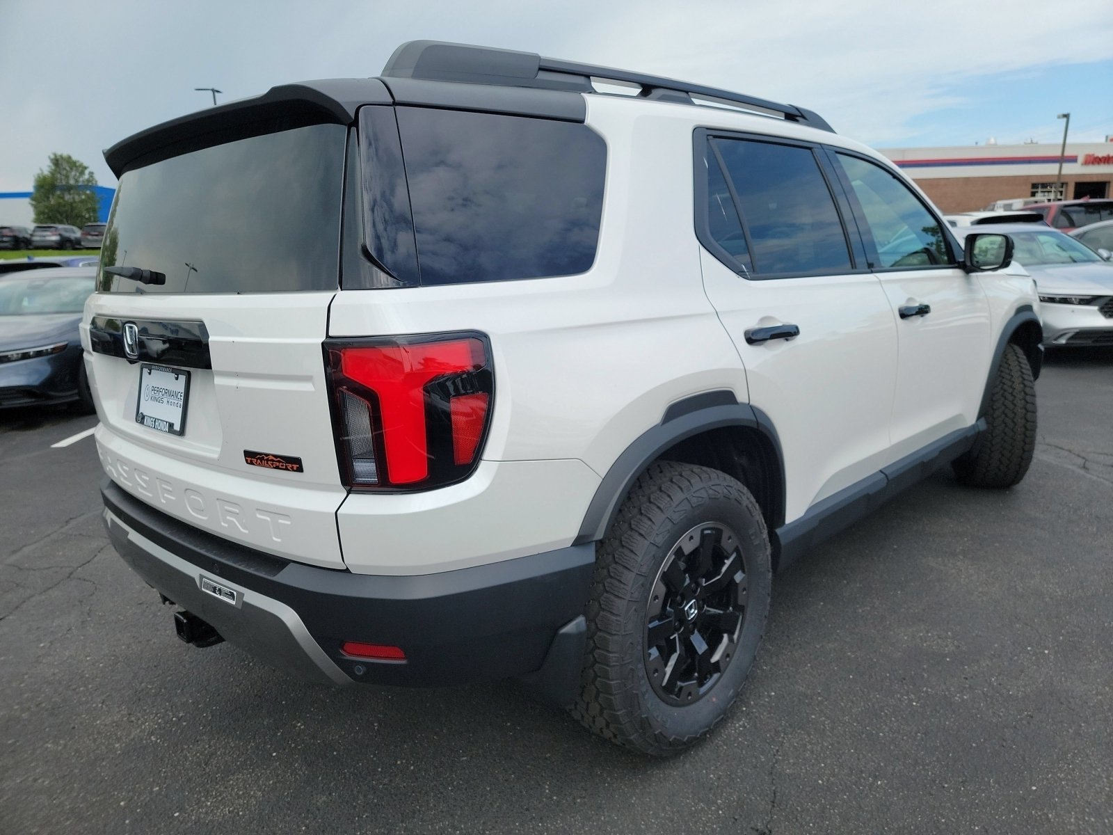 New 2026 Platinum White Pearl Honda TrailSport Elite image 28