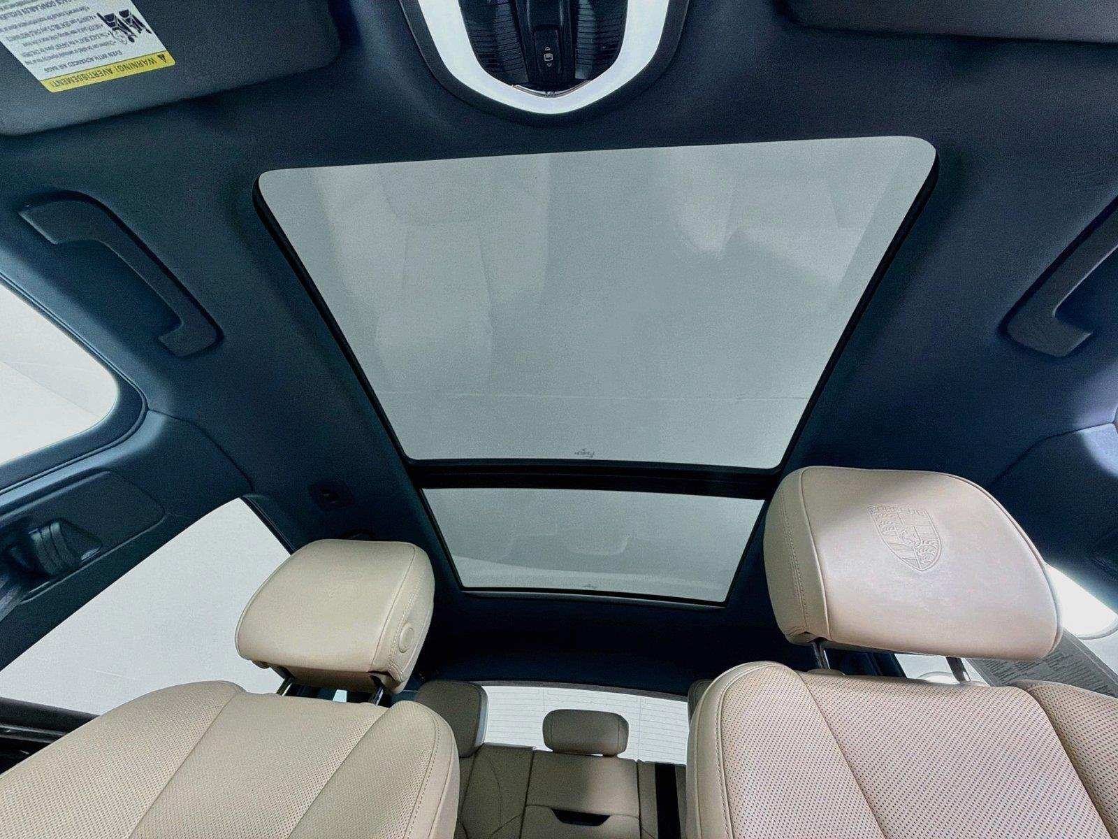 Used 2023 White Porsche  image 6