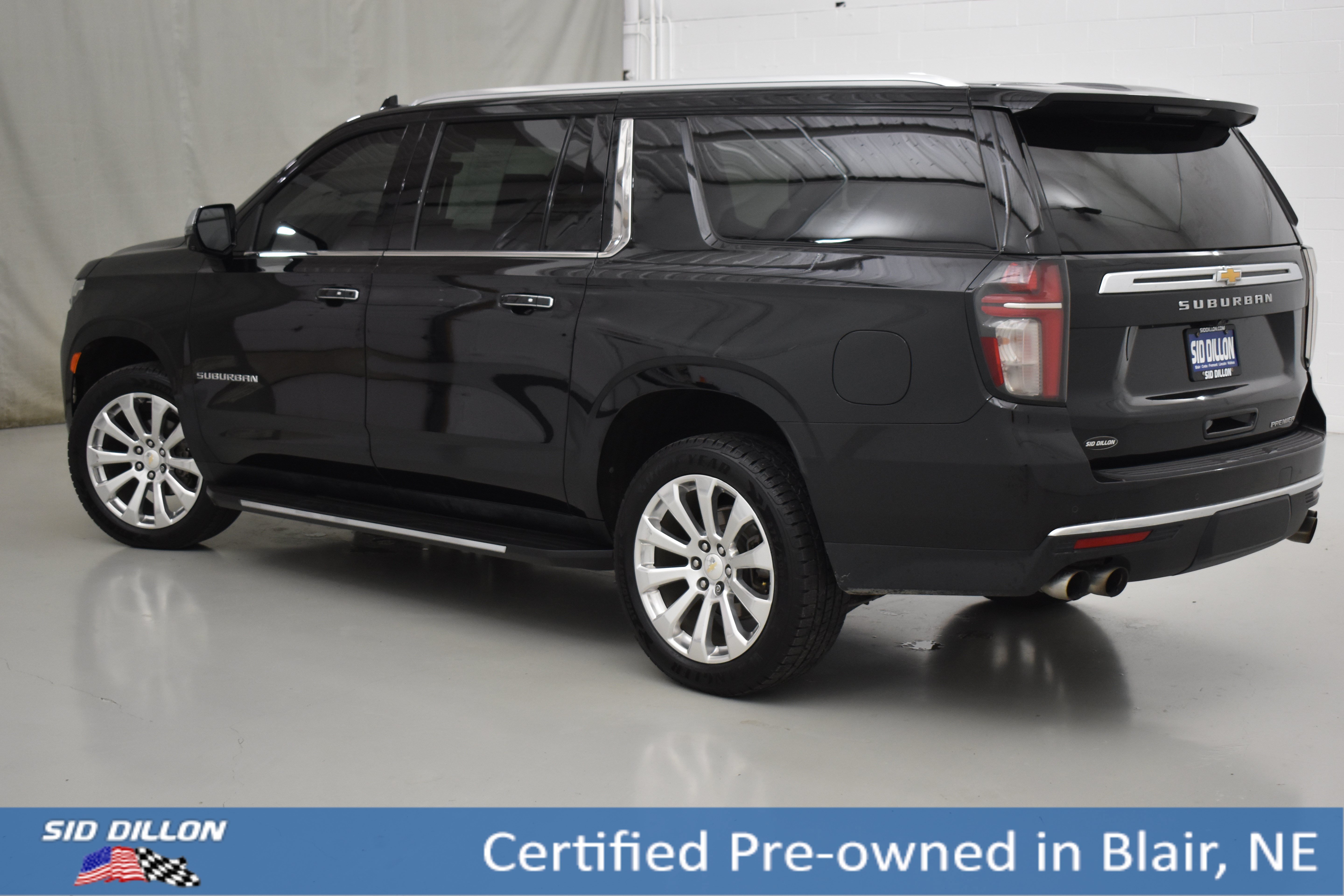 Used 2021 Black Chevrolet Premier image 18