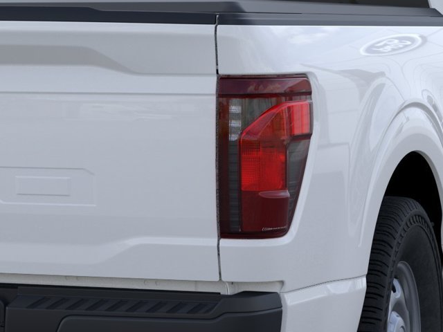 New 2026 Oxford White Ford XL image 43