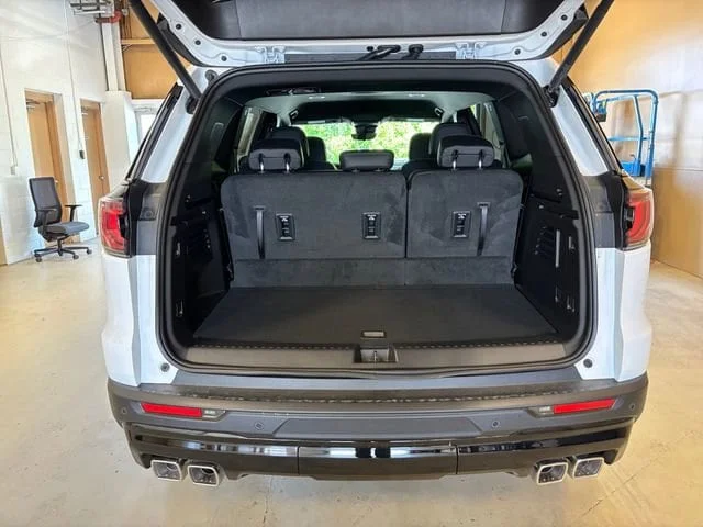 New 2026 Summit White GMC Elevation image 18