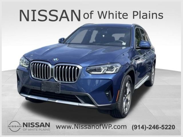 2022 BMW X3 xDrive30i's photo