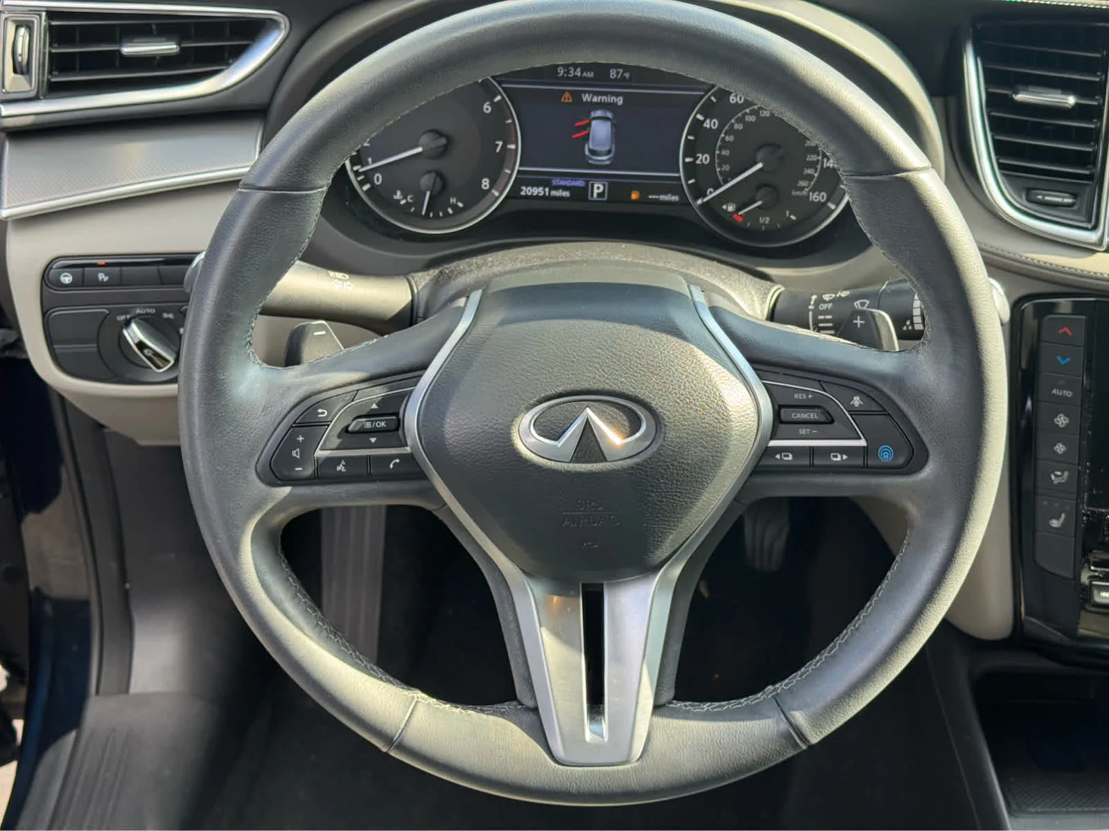 Certified Used 2023 Hermosa Blue INFINITI LUXE image 21