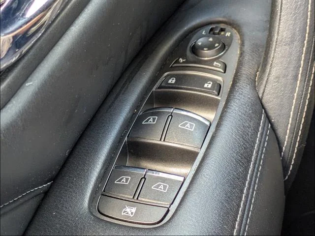 Used 2023 Mineral Black INFINITI LUXE image 24