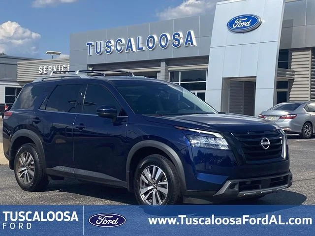Used 2023 Blue Nissan SL image 1