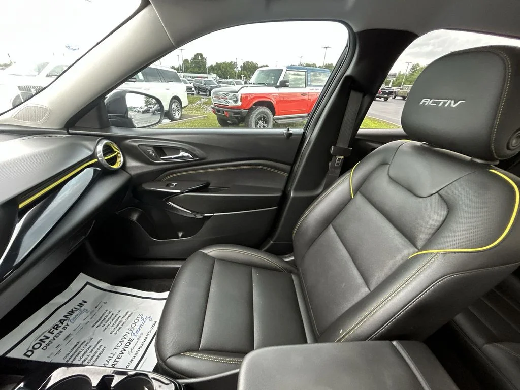 Used 2025 Black Chevrolet ACTIV image 13