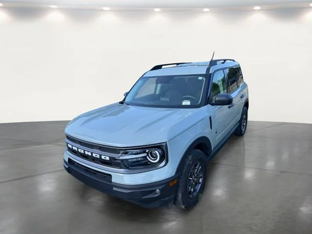 Used 2023 Green Ford Big Bend image 2