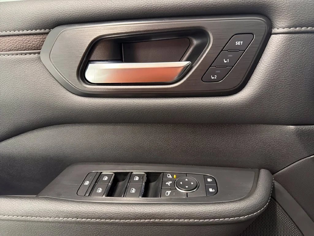 Used 2026 Gray Nissan SL image 15