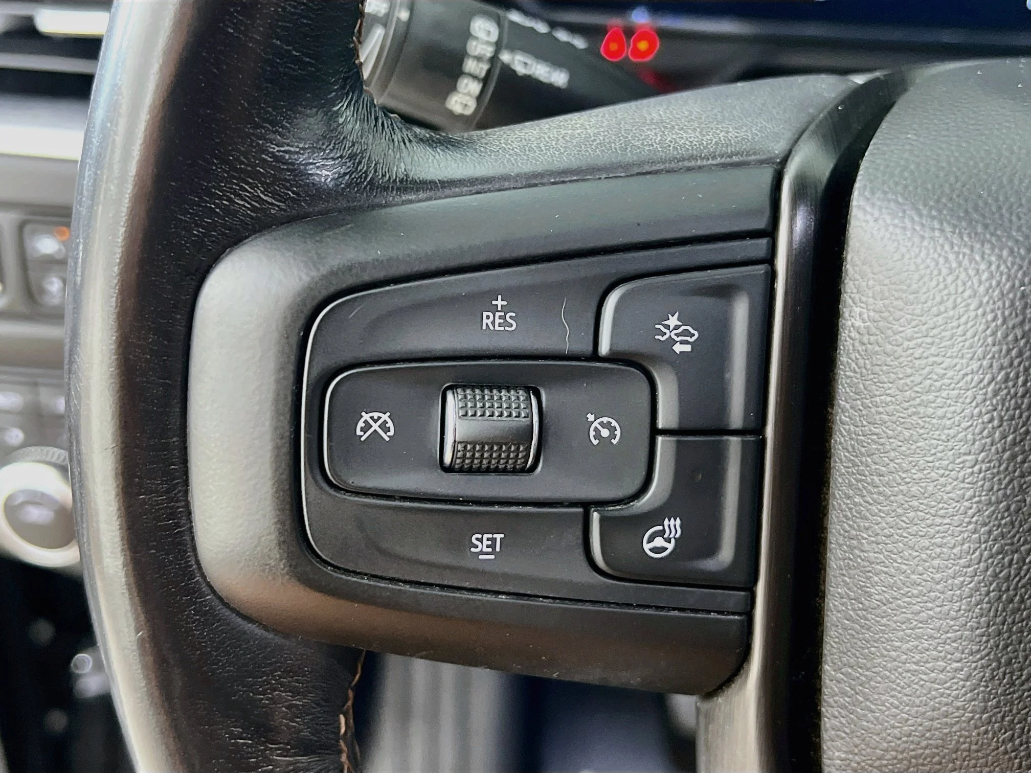 Used 2023 Onyx Black GMC AT4 image 13