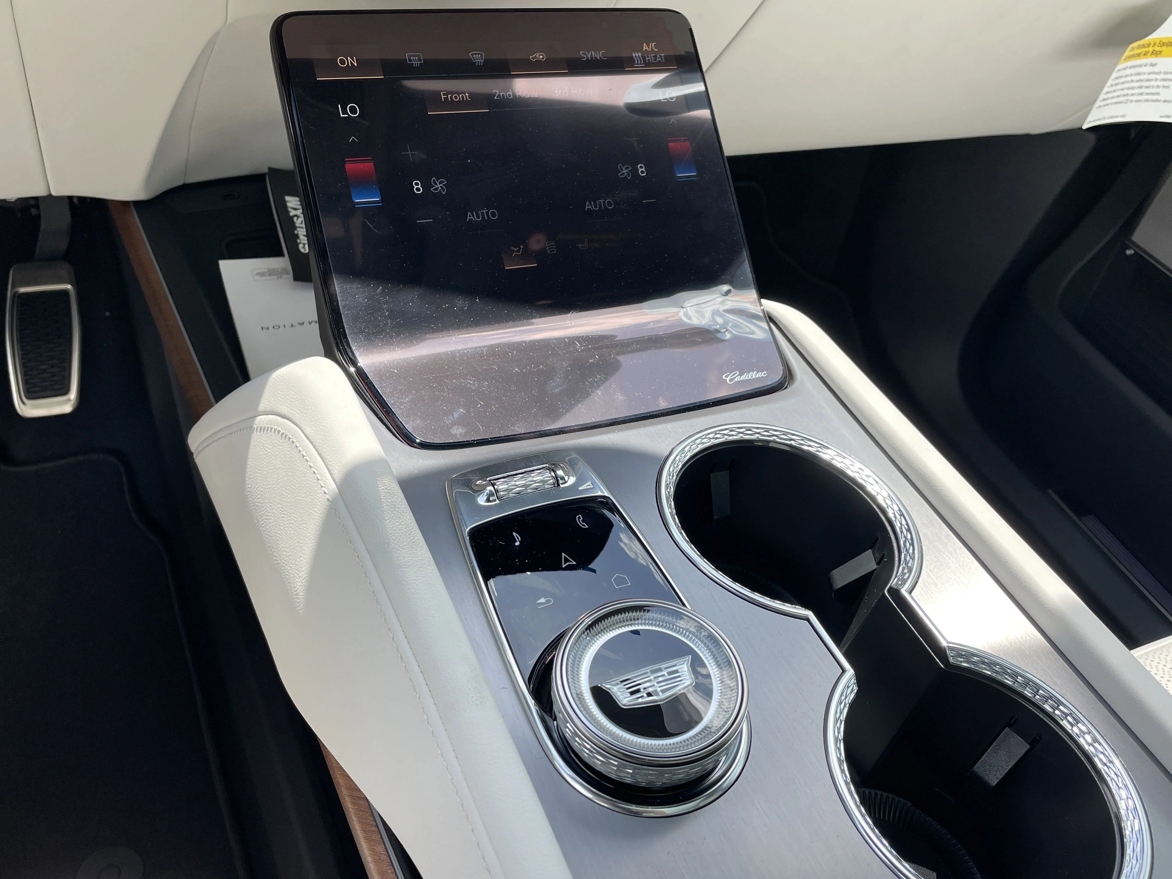 2026 Cadillac VISTIQ Luxury - Photo 24