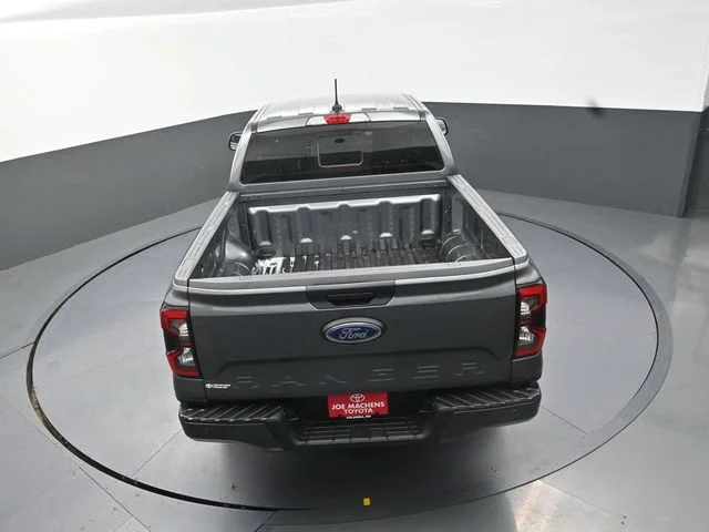 Used 2024 Gray Ford XLT image 27