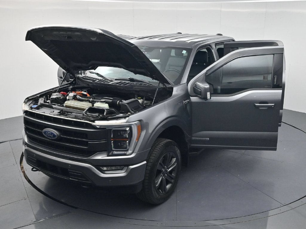 Used 2023 Gray Metallic Ford Lariat image 56