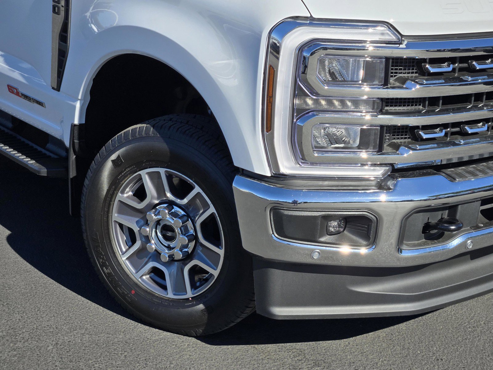 New 2026 Oxford White Ford F-350® Lariat® image 6