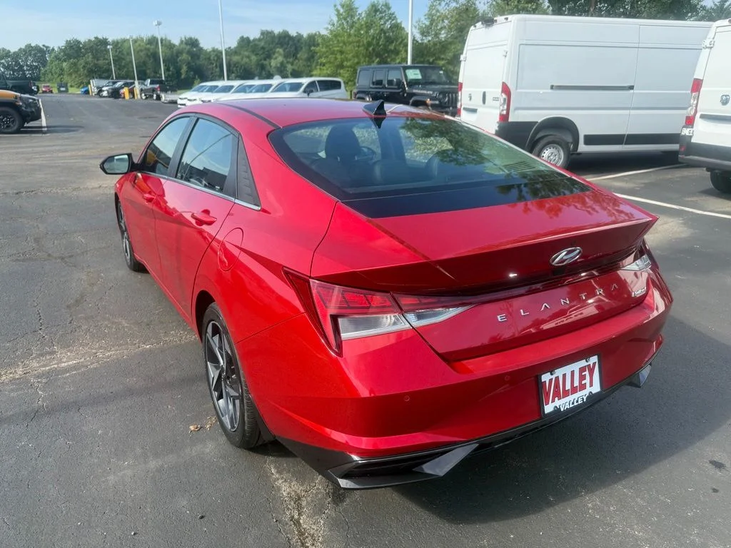Used 2023 Red Hyundai Limited image 6