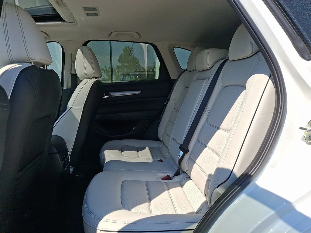 2025 Mazda CX-5 S Preferred package - Photo 10