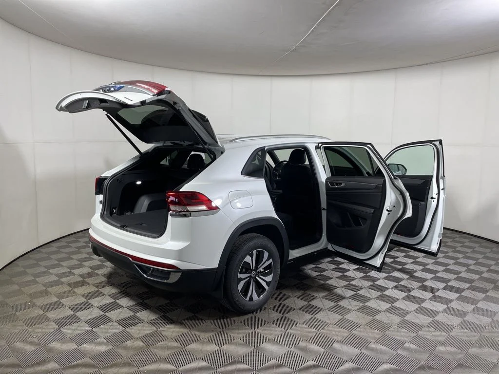 2026 Volkswagen Atlas Cross Sport SE - Photo 14