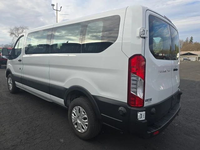 Used 2024 Oxford White Ford XLT image 5