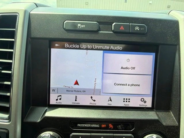 Used 2019 Silver Ford Lariat image 26