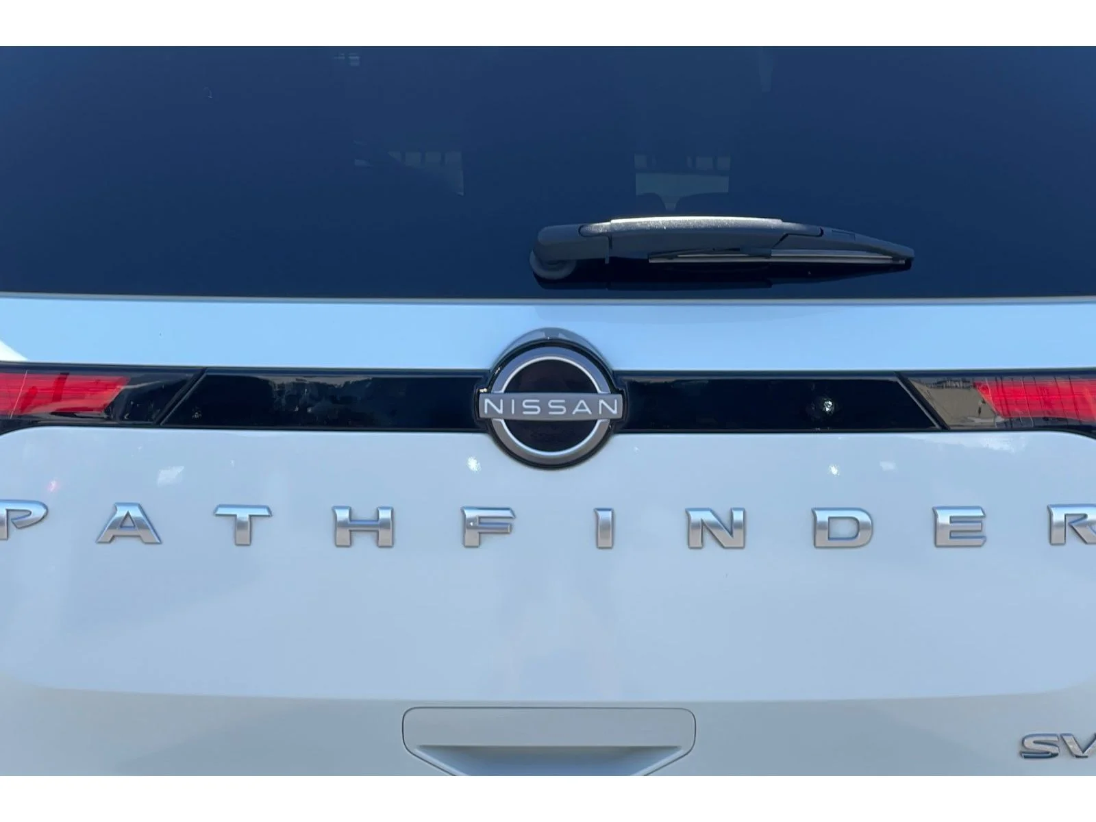 Used 2022 Pearl White Tricoat Nissan SV image 49