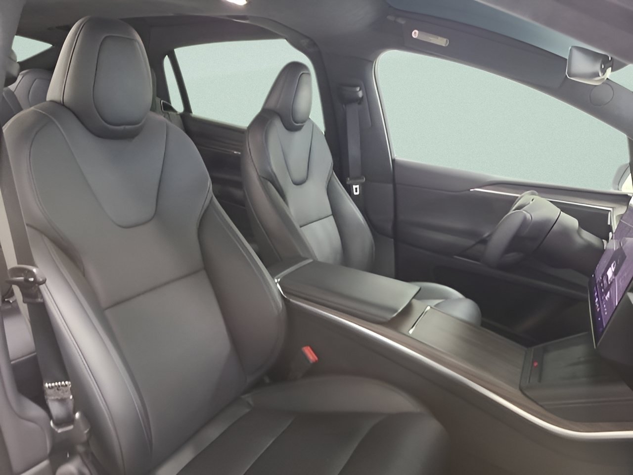 2023 Tesla Model X Long Range - Photo 11