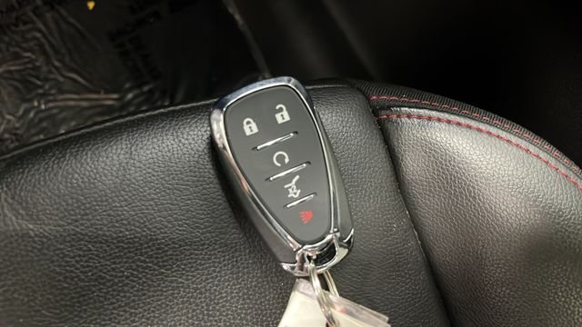 Used 2023 Summit White Chevrolet RS image 36