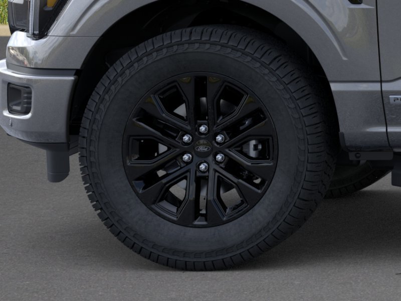 New 2026 Carbonized Gray Metallic Ford LARIAT image 19