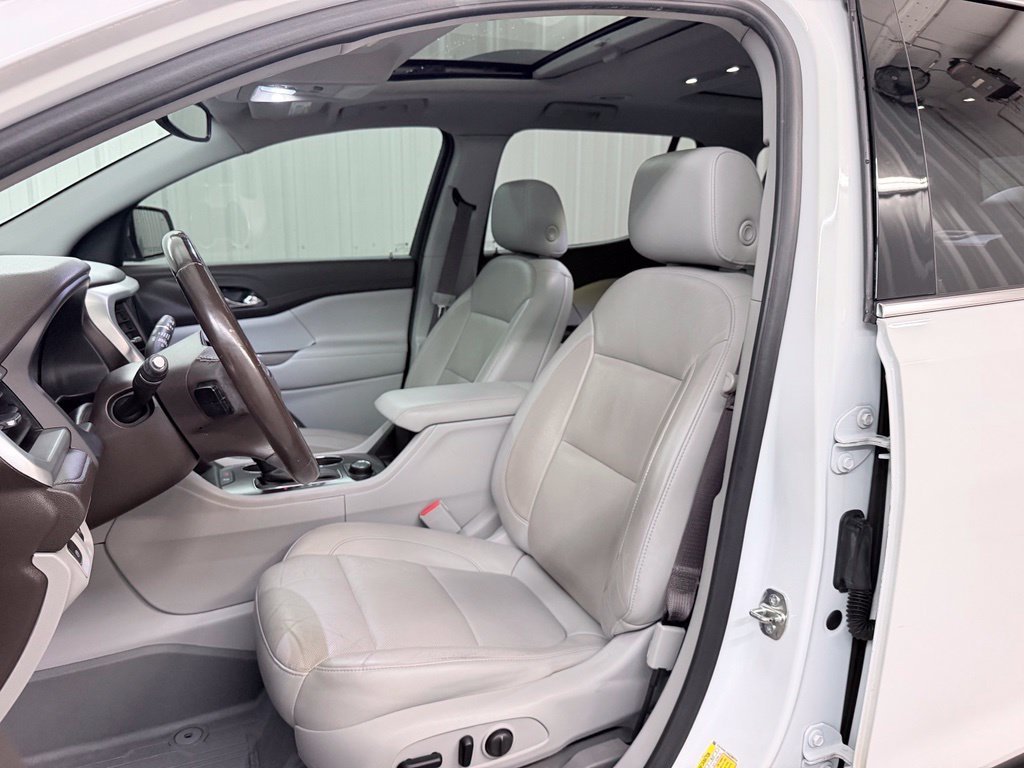 Used 2019 White GMC SLT-1 image 13