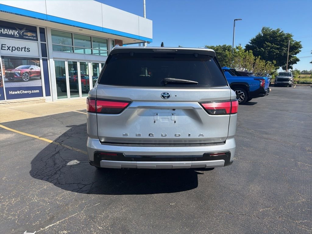 Used 2023 Silver Toyota Capstone image 5