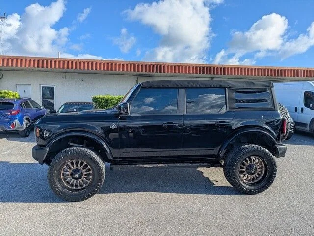 Used 2023 Black Ford Outer Banks image 4
