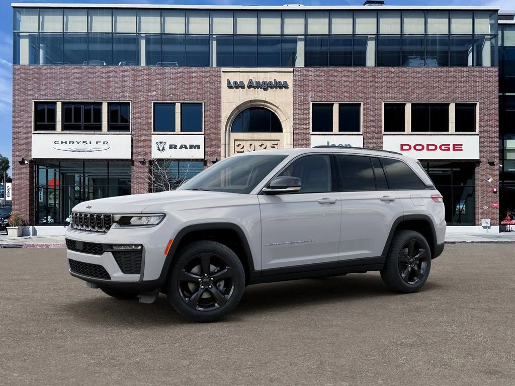 New 2026 Bright White Clear-Coat Exterior Paint Jeep Limited image 2