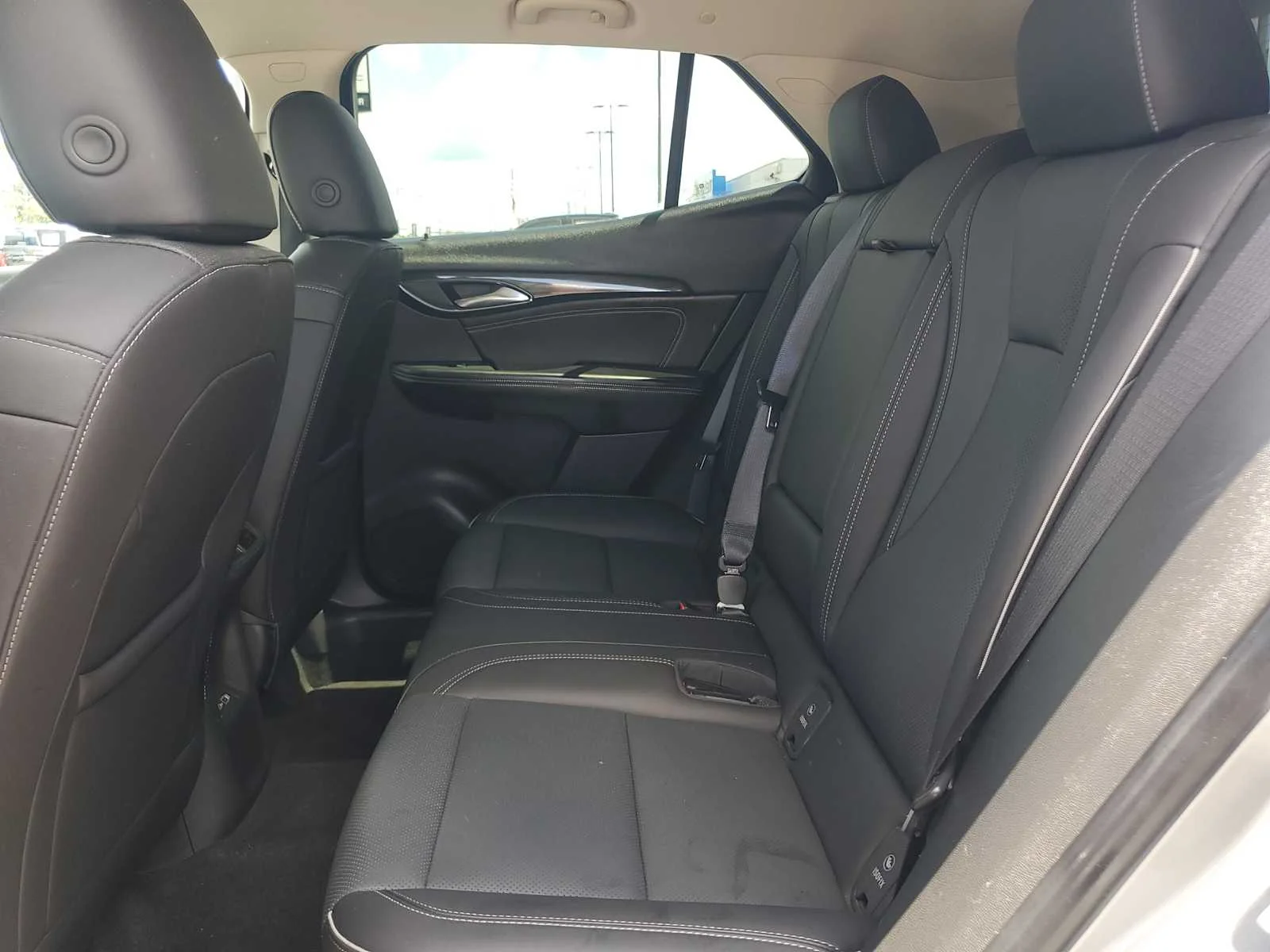 Used 2023 MOONSTONE GRAY METALLIC Buick Essence image 19