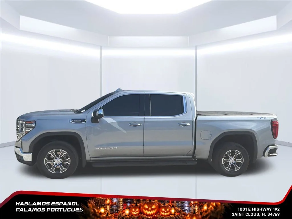 Used 2024 Sterling Metallic GMC SLT image 3