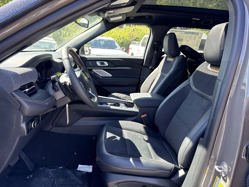 New 2026 Marsh Gray Ford Tremor® image 18